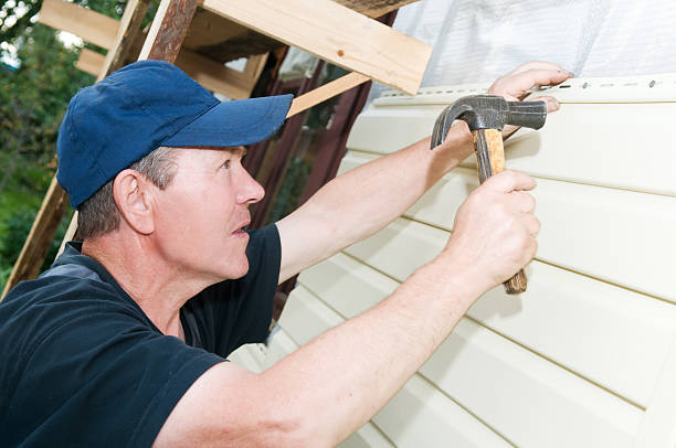 How To Choose The Right Materials for Your Siding Installation in 'St Albans, VT